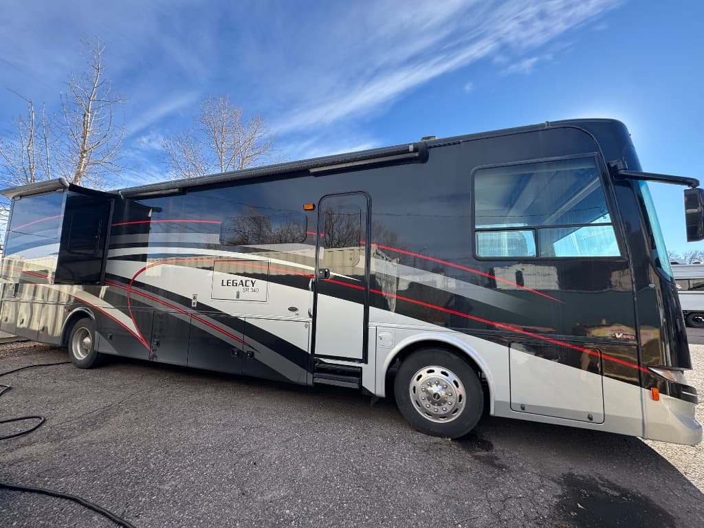 2017 Forest River Legacy SR 38C-340