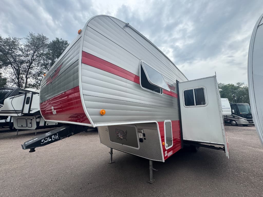 2017 Riverside RV 2017 Riverside RV Retro - thumbnail 2