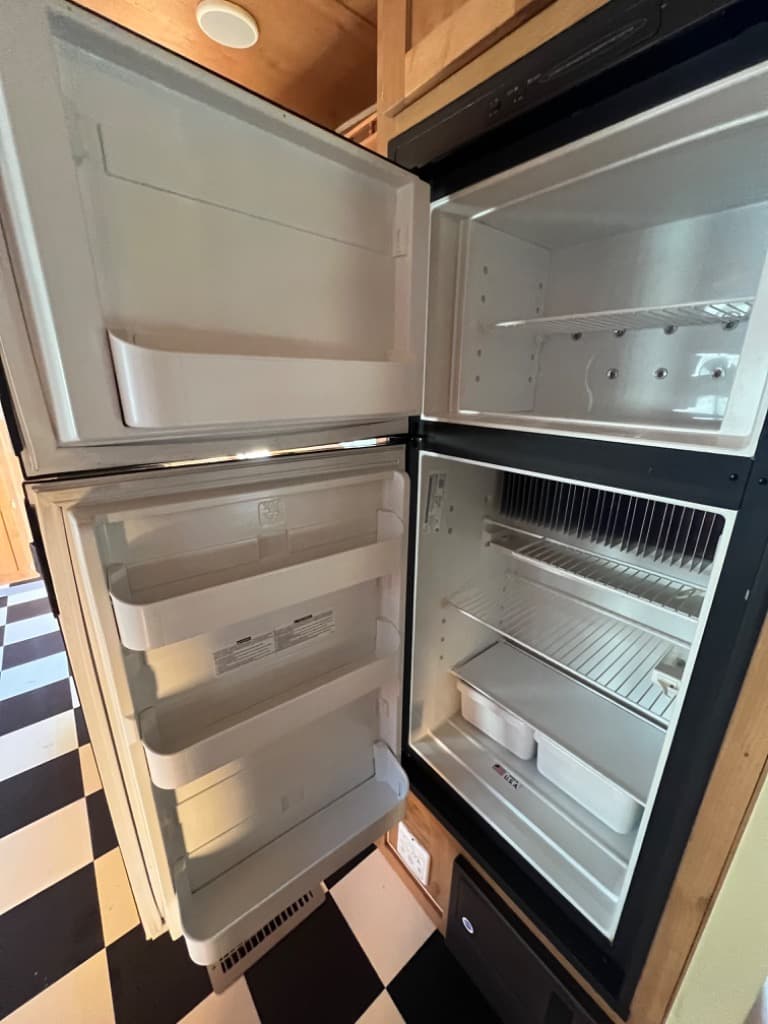 2017 Riverside RV 2017 Riverside RV Retro - thumbnail 11