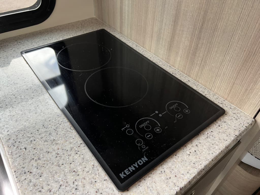 2018 Coach House 2018 Coach House Platinum III - thumbnail 13