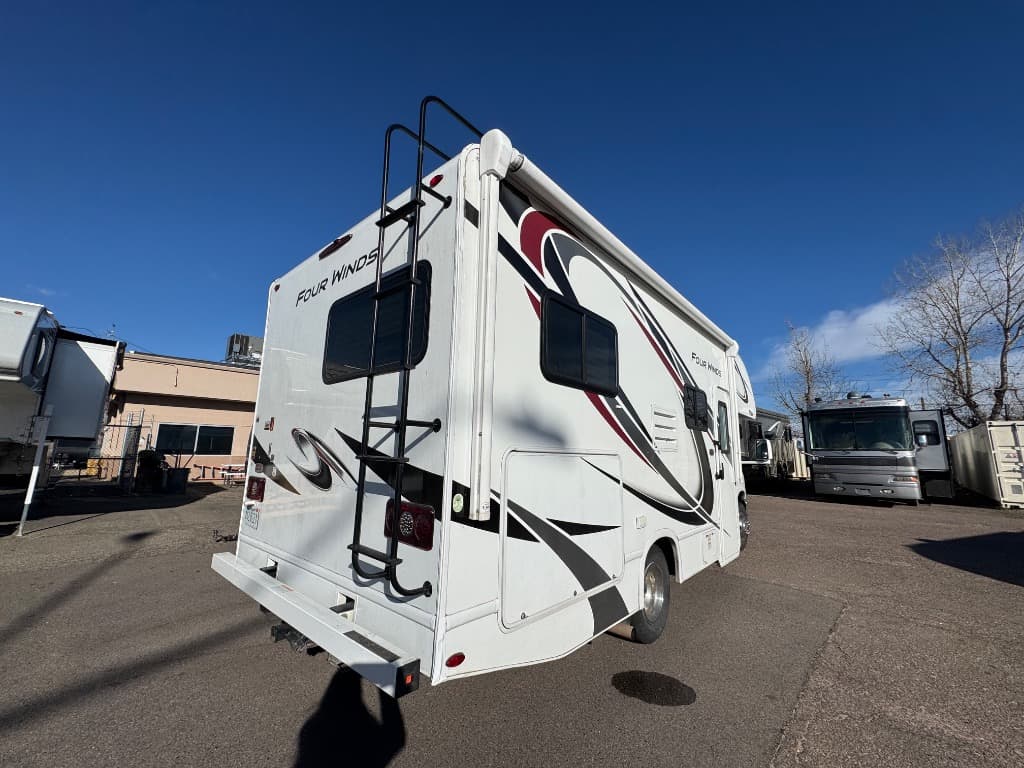 2021 Thor Motor Coach 2021 Thor Motor Coach Four Winds - thumbnail 5