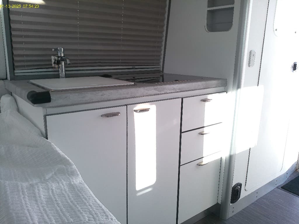 2019 Airstream 2019 Airstream Nest - thumbnail 8