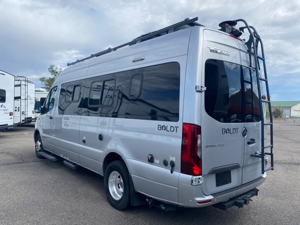 2020 Winnebago 2020 Winnebago Boldt - thumbnail 3