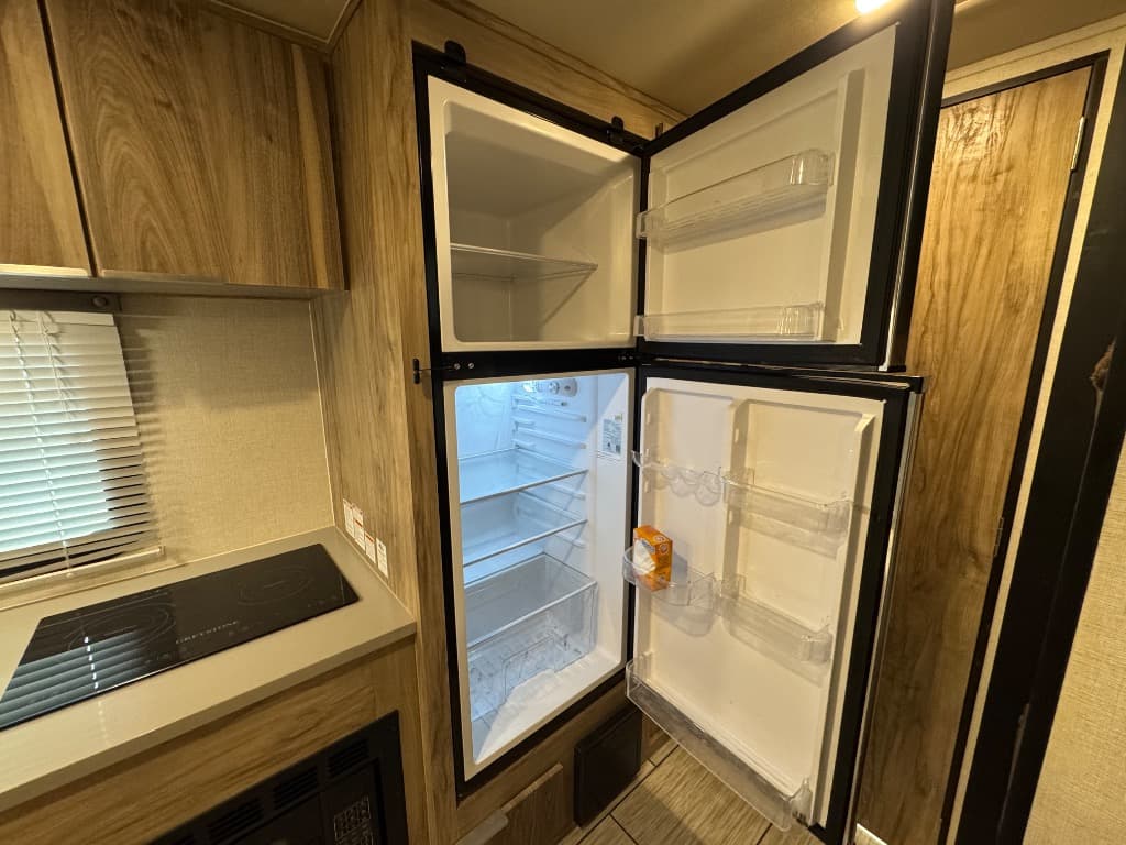 2021 Palomino 2021 Palomino Revolve - thumbnail 13