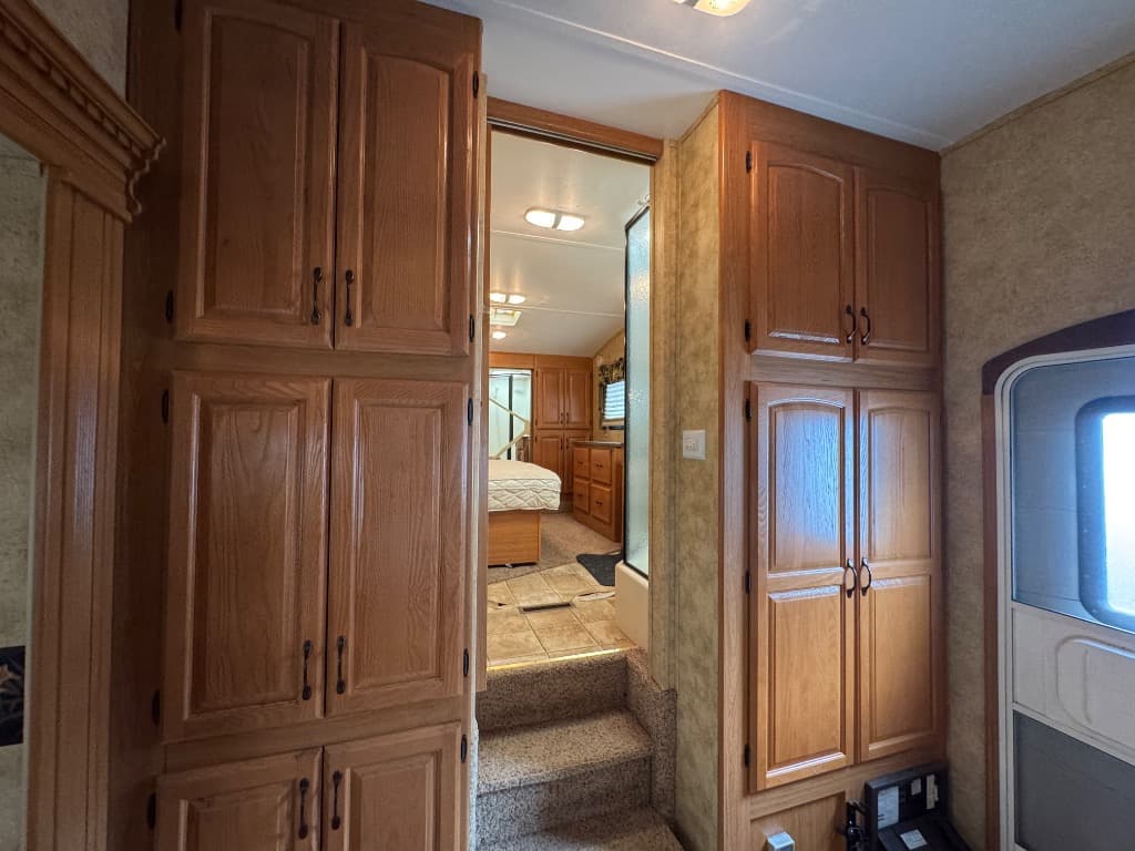 2009 Keystone 2009 Keystone Laredo - thumbnail 15