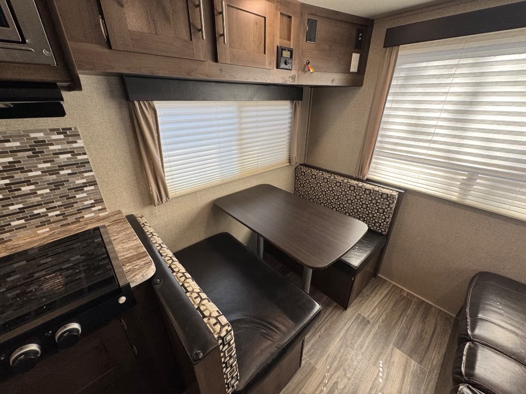 2020 Forest River 2020 Forest River Shasta - thumbnail 13