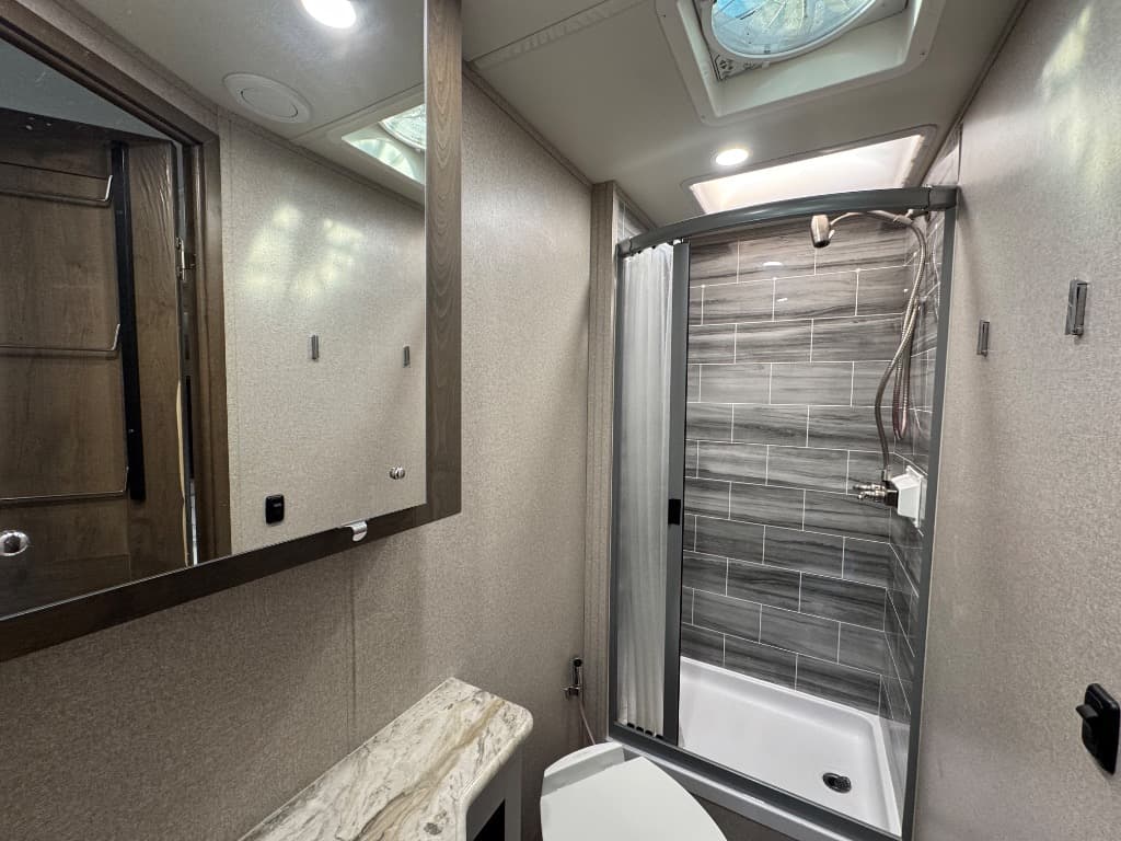 2021 Dynamax 2021 Dynamax Isata 3 - thumbnail 16