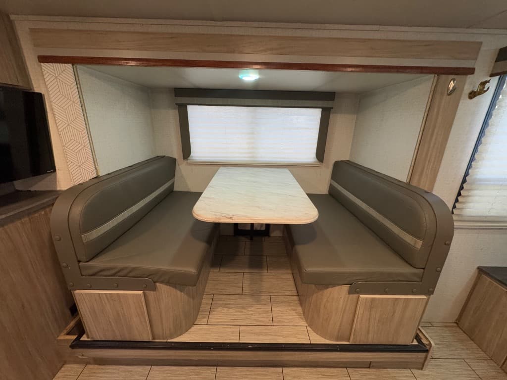 2021 Winnebago 2021 Winnebago Micro Minnie - thumbnail 7