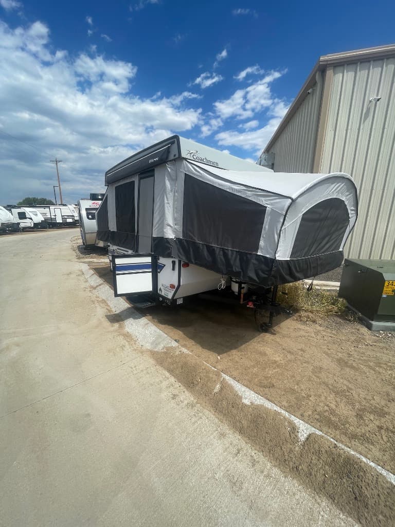 2021 Coachmen Clipper 806XLS