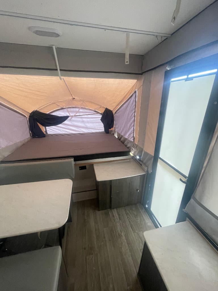 2021 Coachmen 2021 Coachmen Clipper - thumbnail 8