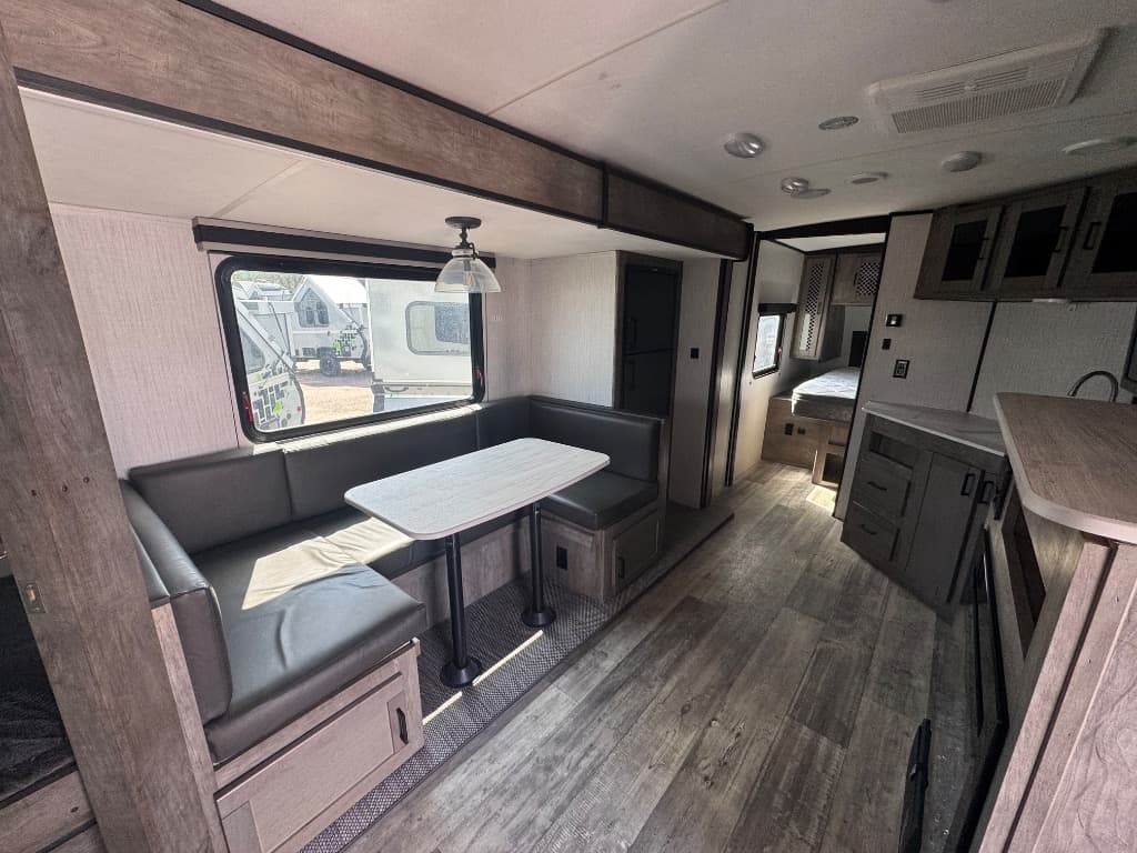 2021 Heartland RV 2021 Heartland RV North Trail - thumbnail 5