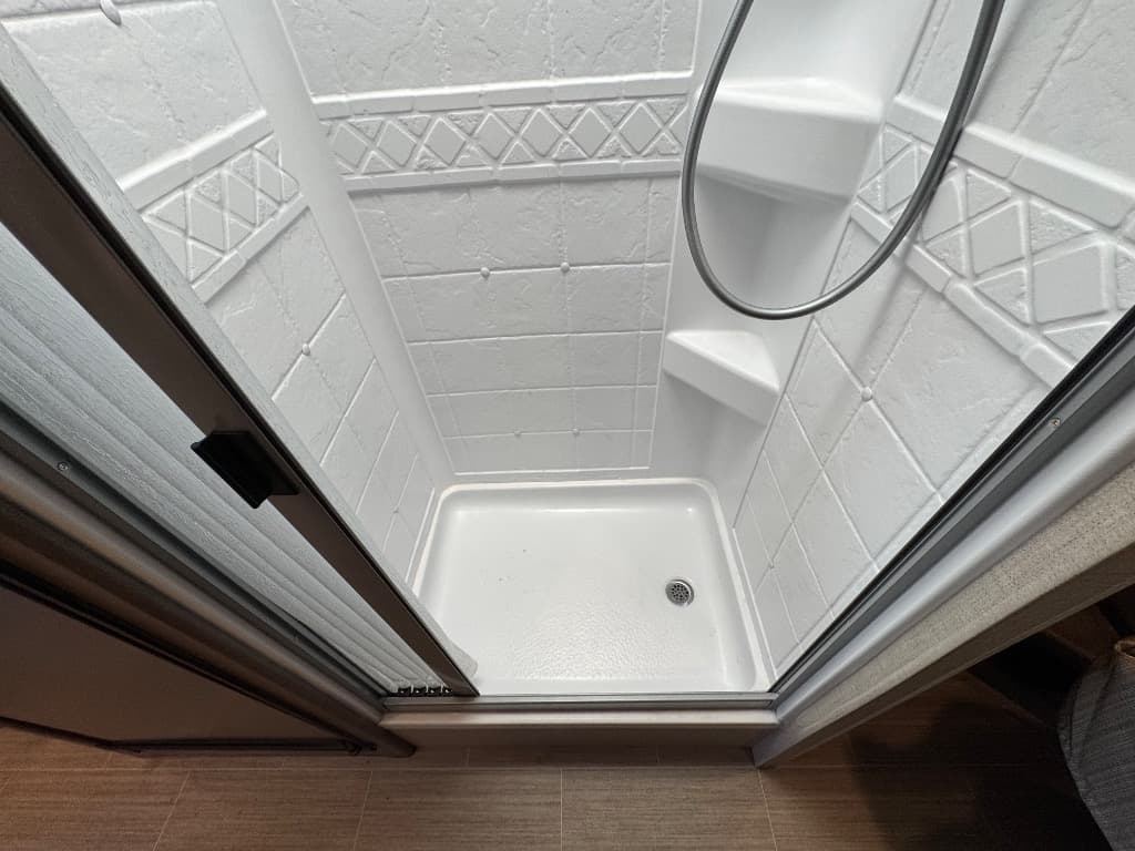 2022 Thor Motor Coach 2022 Thor Motor Coach Tiburon - thumbnail 12