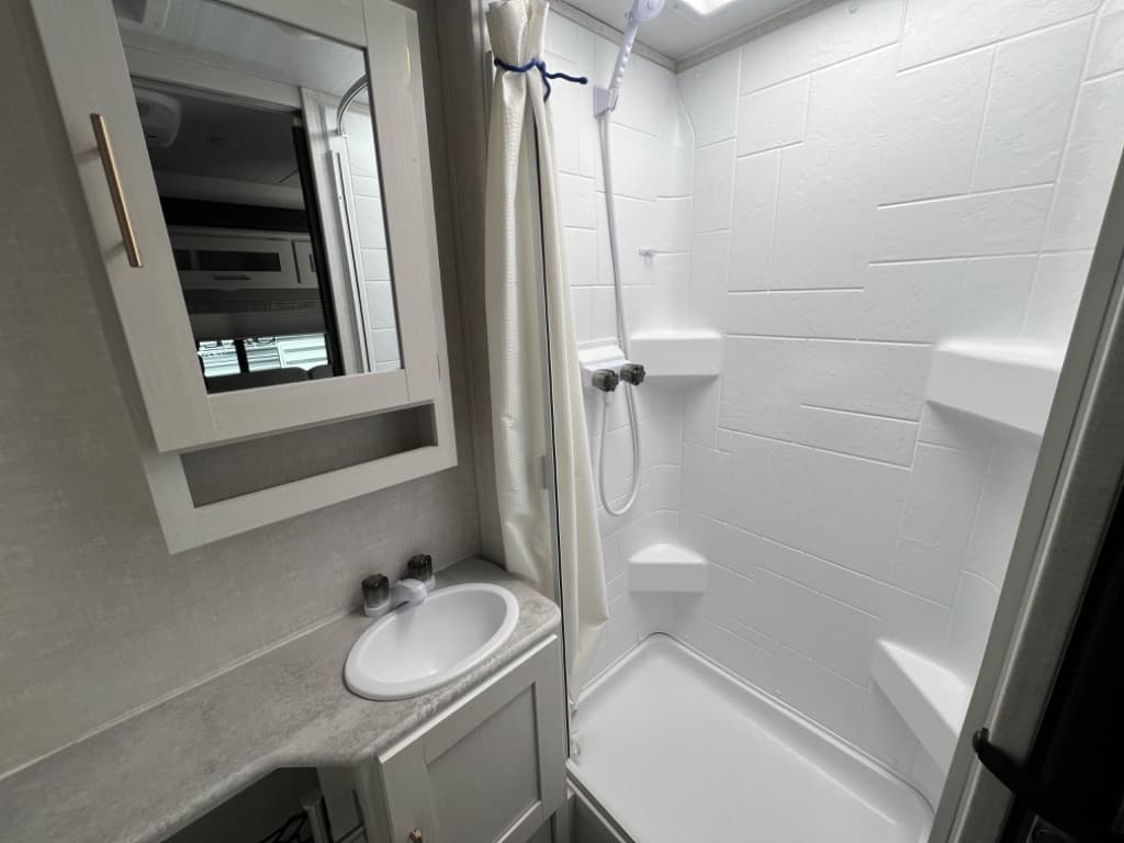 2021 Forest River 2021 Forest River R-Pod - thumbnail 9