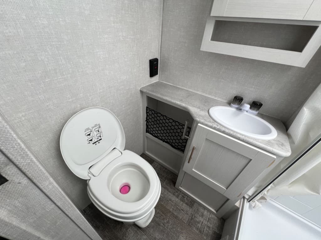 2021 Forest River 2021 Forest River R-Pod - thumbnail 10