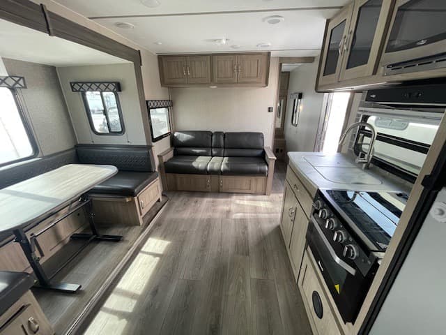 2021 Coachmen 2021 Coachmen Freedom Express Ultra Lite - thumbnail 11