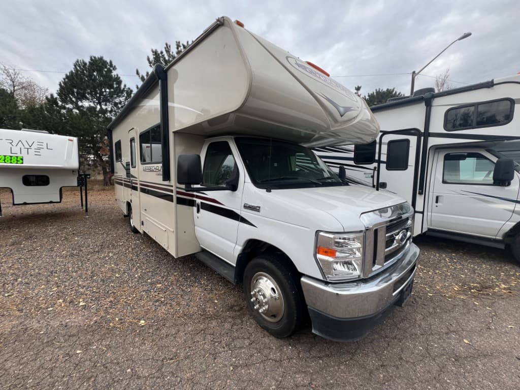 2023 Coachmen Leprechaun 230CB