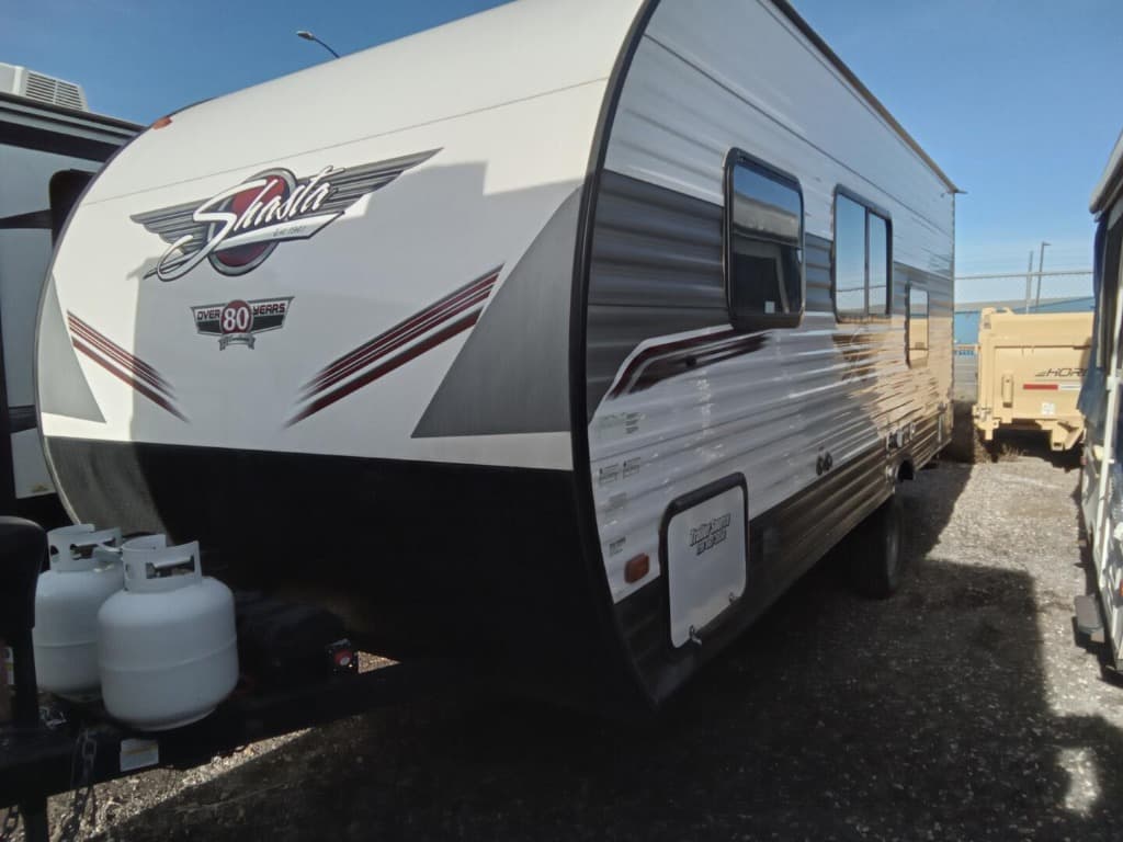 2022 Forest River 2022 Forest River Shasta - thumbnail 5