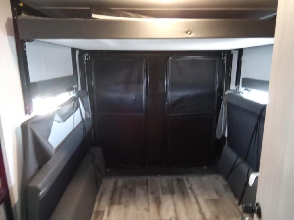 2022 Dutchmen 2022 Dutchmen Coleman Lantern - thumbnail 15