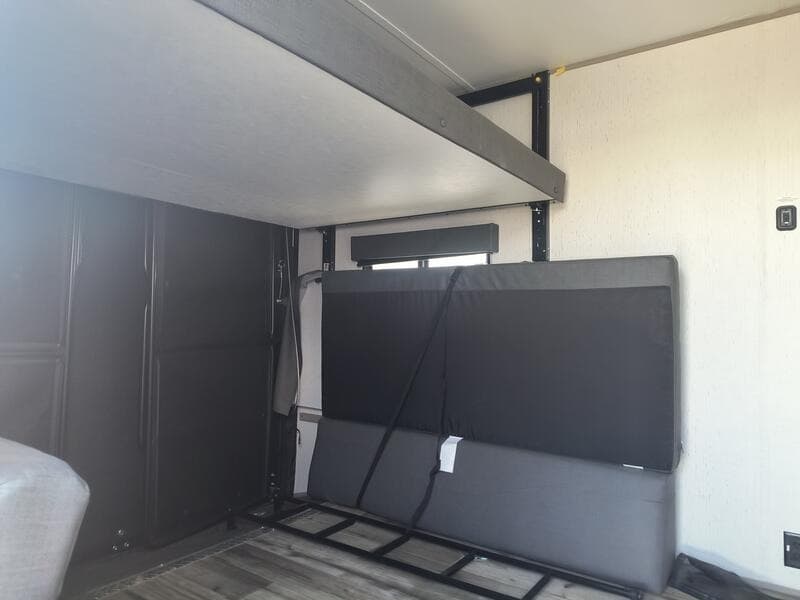 2022 Dutchmen 2022 Dutchmen Coleman Lantern - thumbnail 18