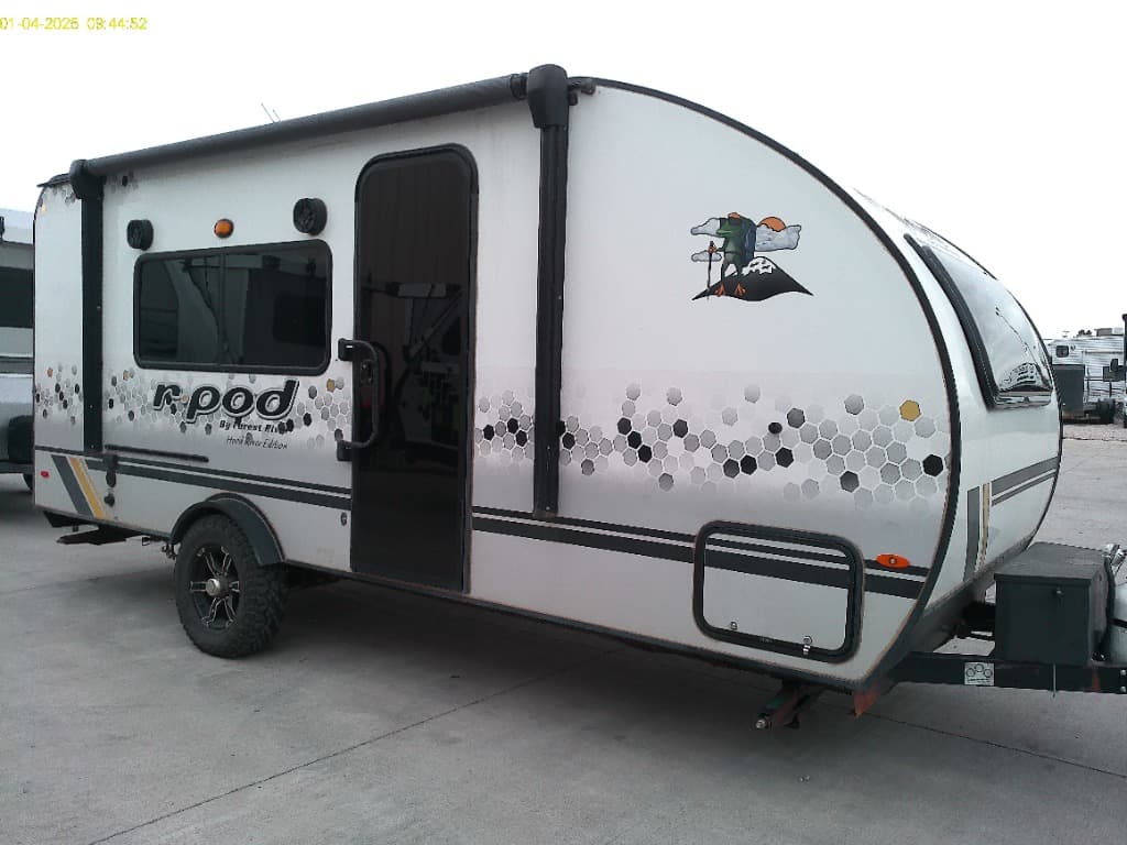 2022 Forest River 2022 Forest River R-Pod - thumbnail 3