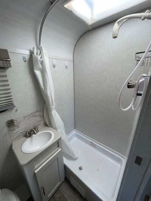 2022 Forest River 2022 Forest River R-Pod - thumbnail 9