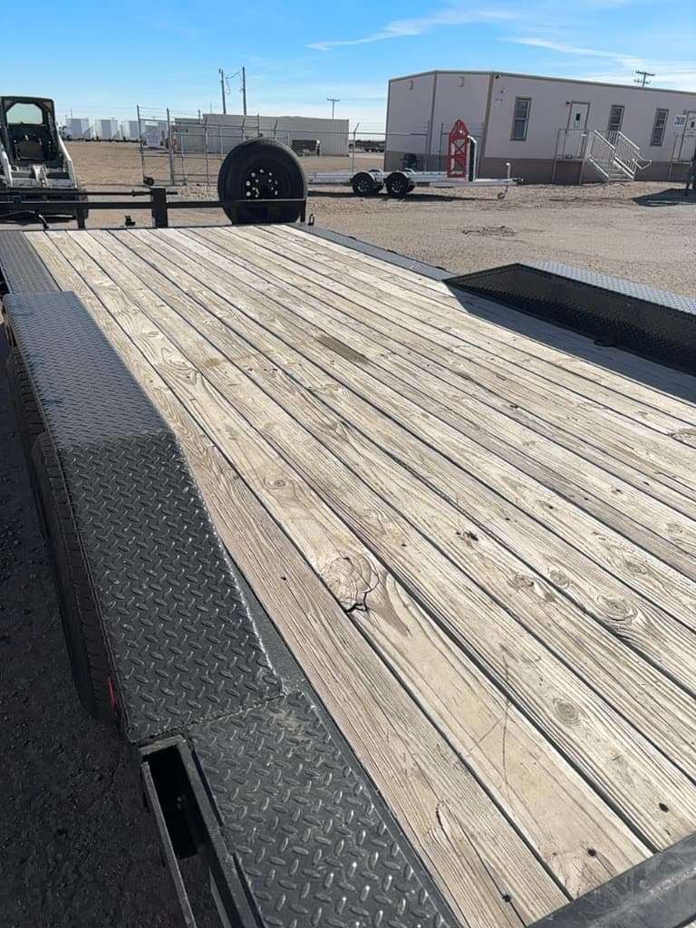 2023 PJ Trailers 2023 PJ Trailers 6" Channel Super-Wide - thumbnail 12