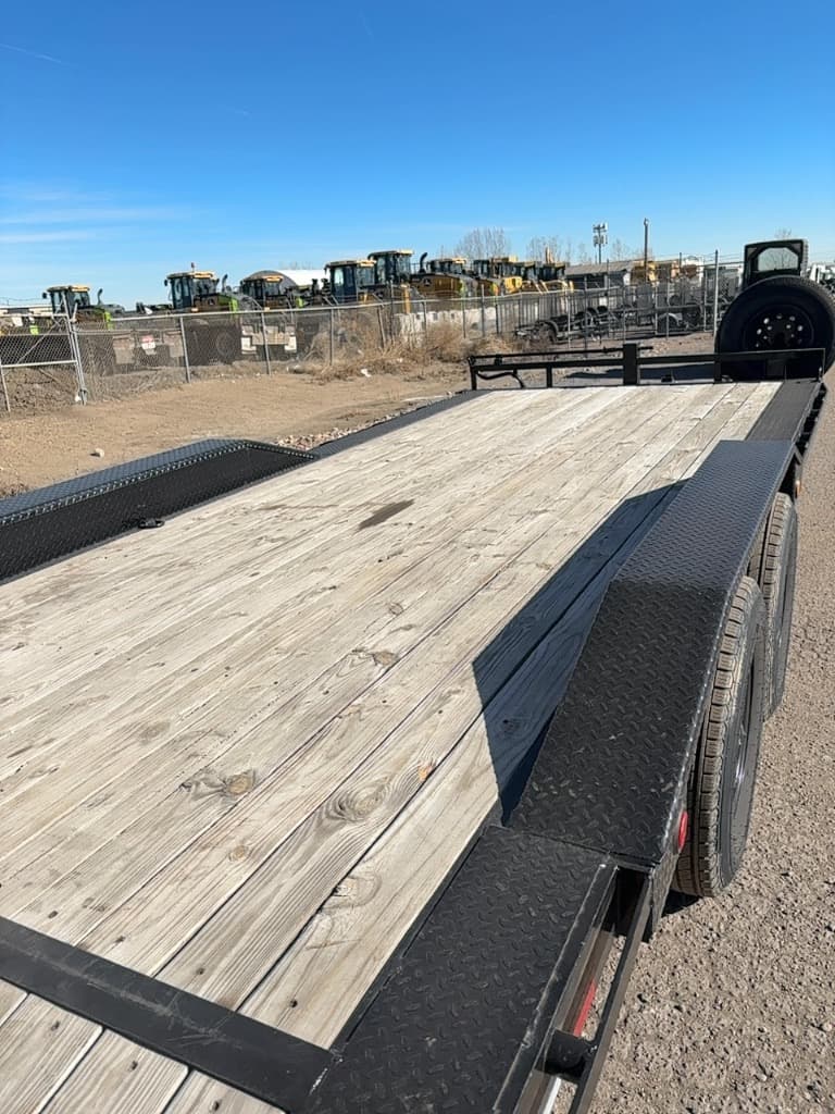 2023 PJ Trailers 2023 PJ Trailers 6" Channel Super-Wide - thumbnail 17