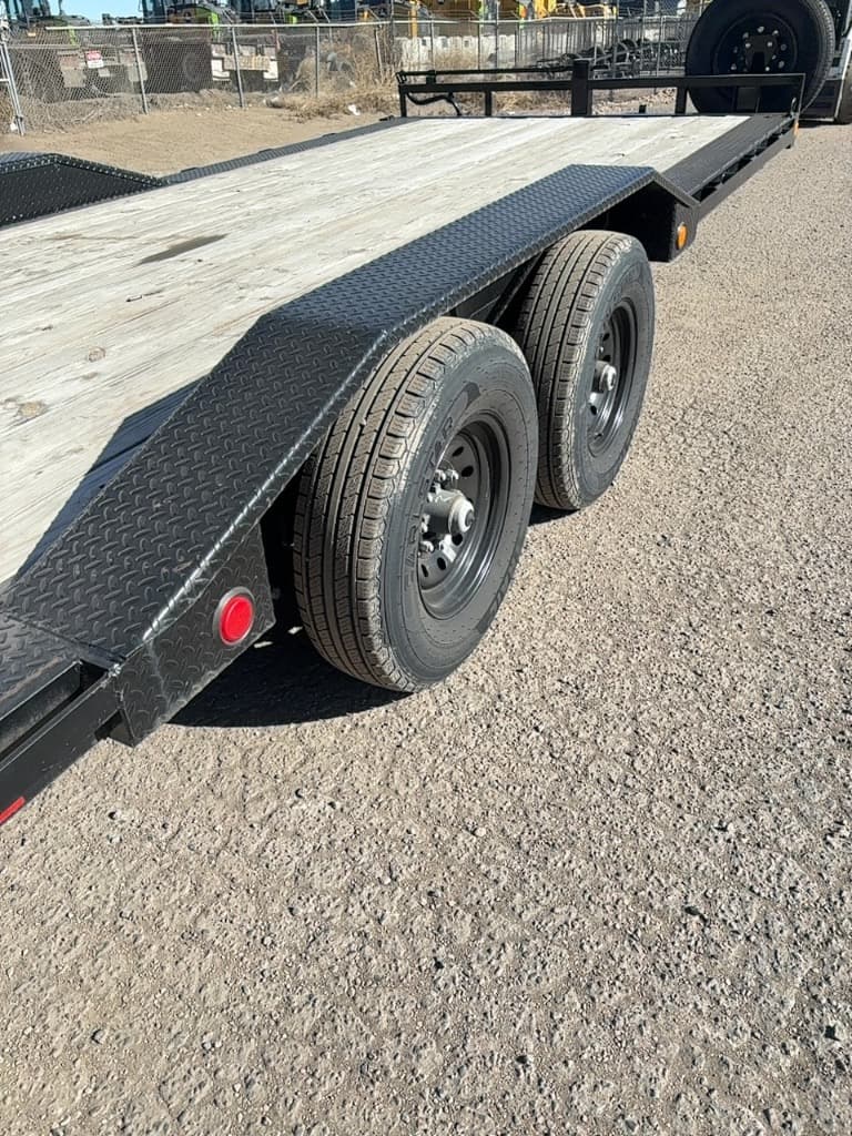2023 PJ Trailers 2023 PJ Trailers 6" Channel Super-Wide - thumbnail 18