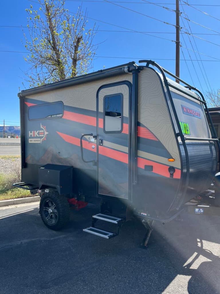 2023 Winnebago 2023 Winnebago Hike 100 FLX - thumbnail 3