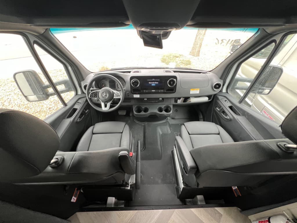 2025 Coachmen 2025 Coachmen Prism Select - thumbnail 12