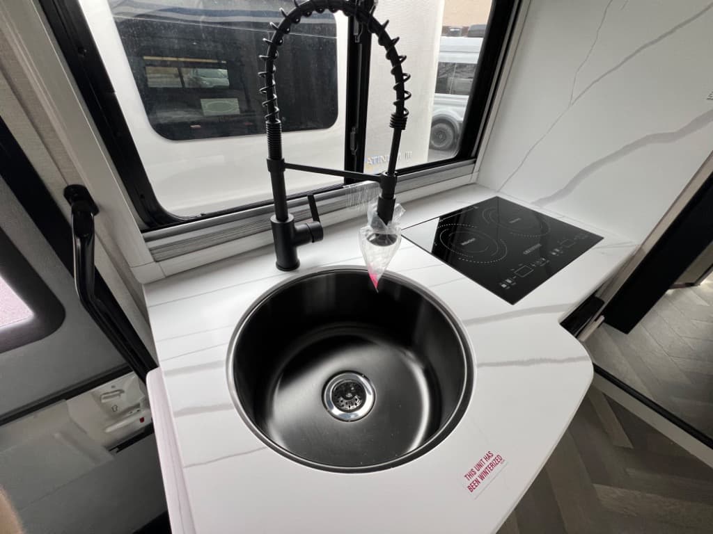 2025 Coachmen 2025 Coachmen Prism Select - thumbnail 14