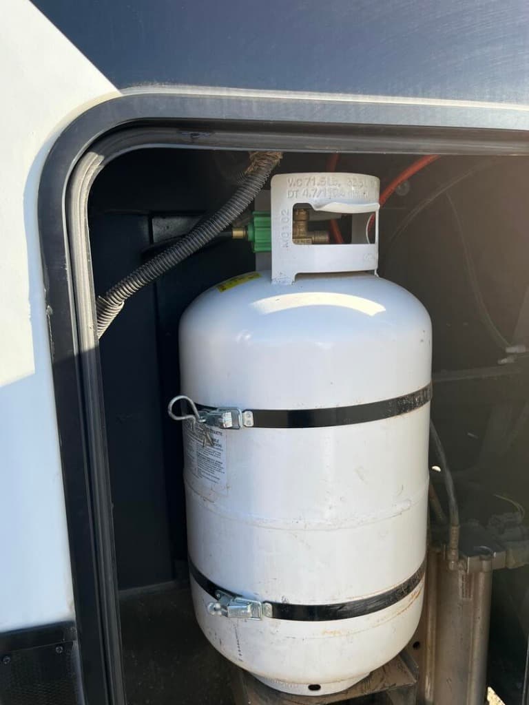 2023 Dutchmen 2023 Dutchmen Triton - thumbnail 6