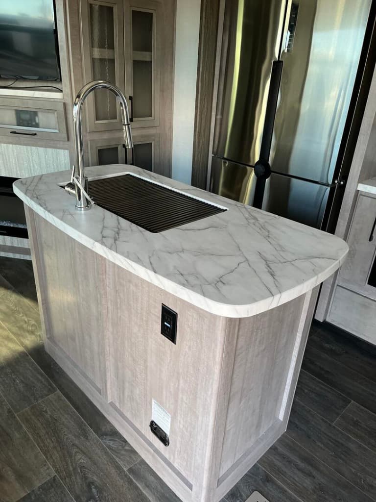 2023 Dutchmen 2023 Dutchmen Triton - thumbnail 27