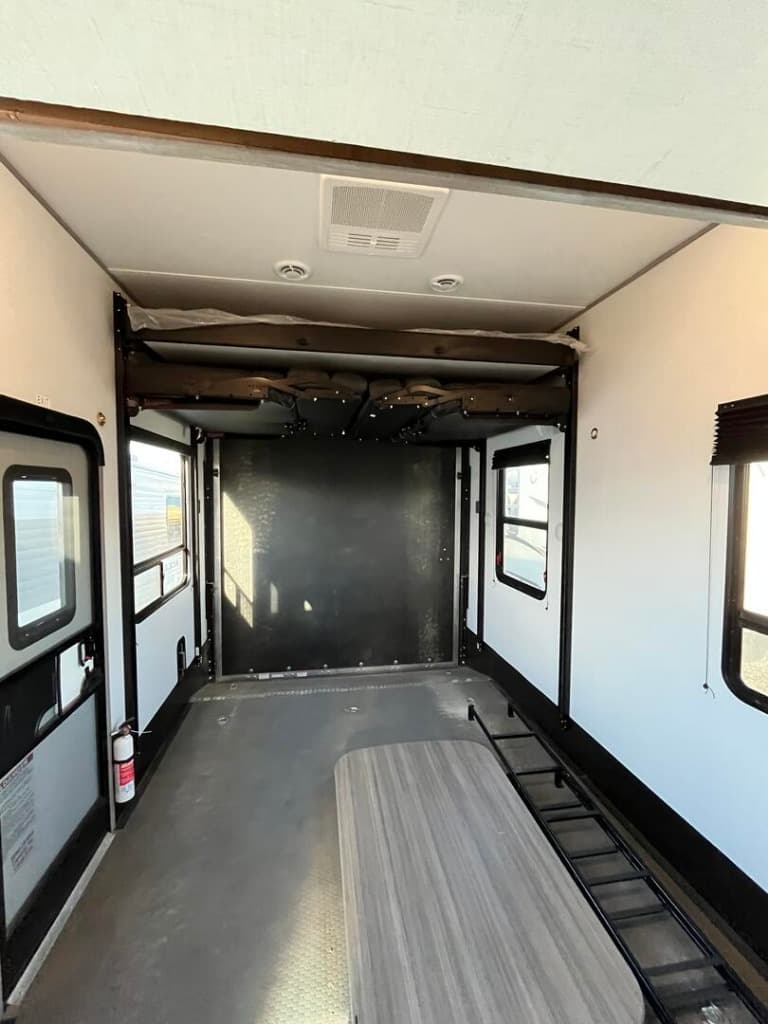 2023 Dutchmen 2023 Dutchmen Triton - thumbnail 28