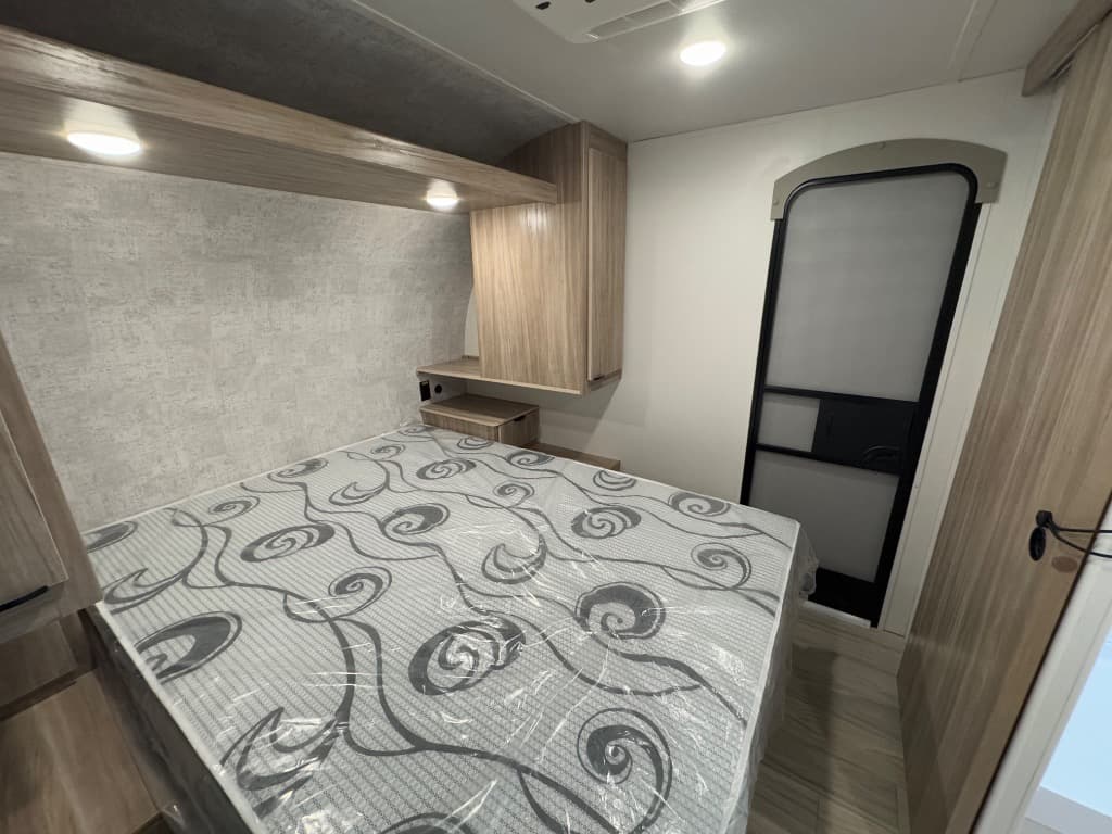 2024 Winnebago 2024 Winnebago Access - thumbnail 17
