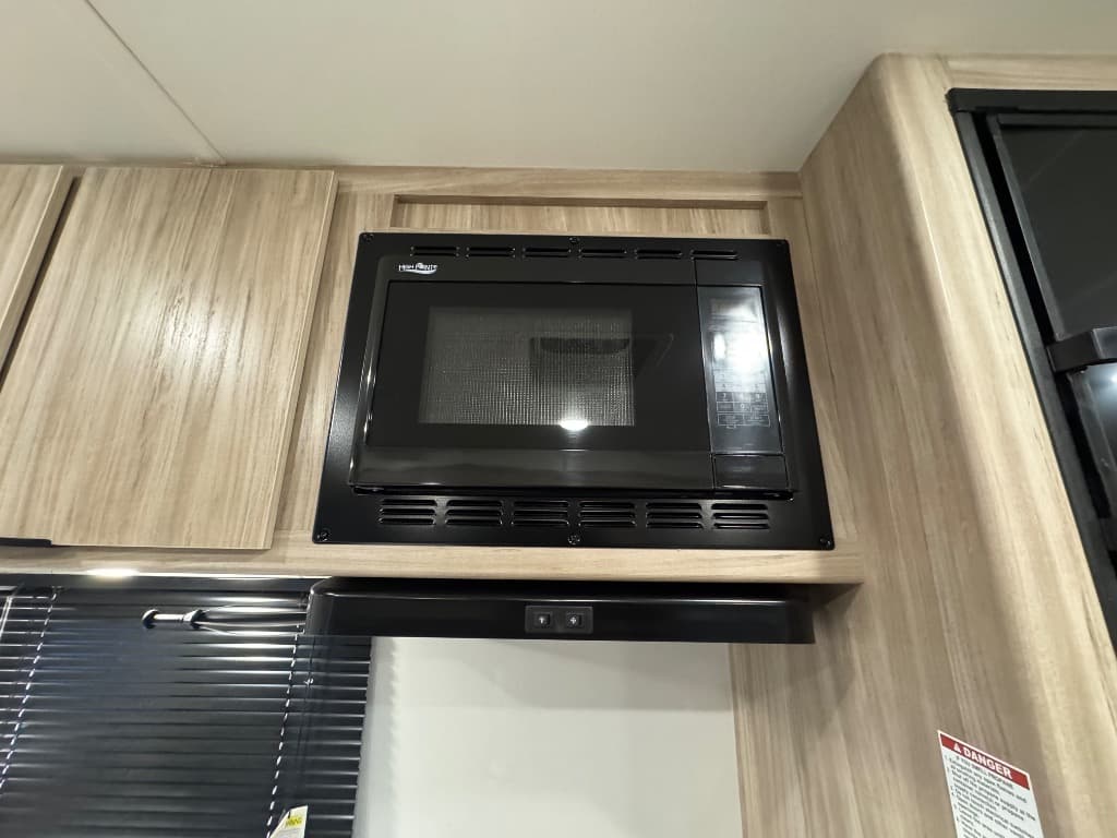 2024 Winnebago 2024 Winnebago Access - thumbnail 16