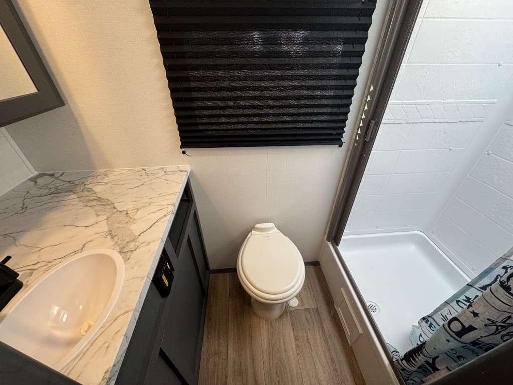 2024 Keystone 2024 Keystone Bullet Crossfire - thumbnail 16