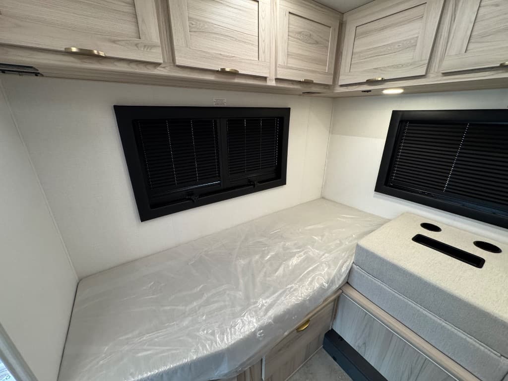 2026 Coachmen RV 2026 Coachmen RV Prism Select - thumbnail 13