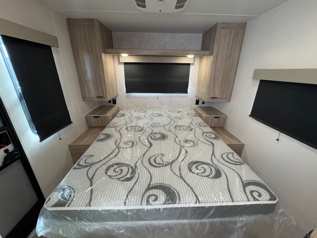 2025 Winnebago 2025 Winnebago Access - thumbnail 19