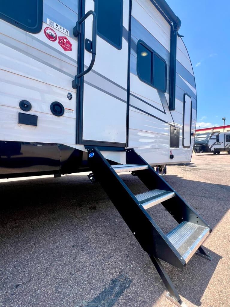 2025 Winnebago 2025 Winnebago Access - thumbnail 8