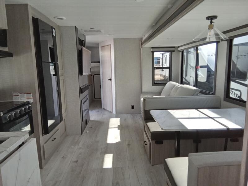 2025 East to West 2025 East to West Alta - thumbnail 10