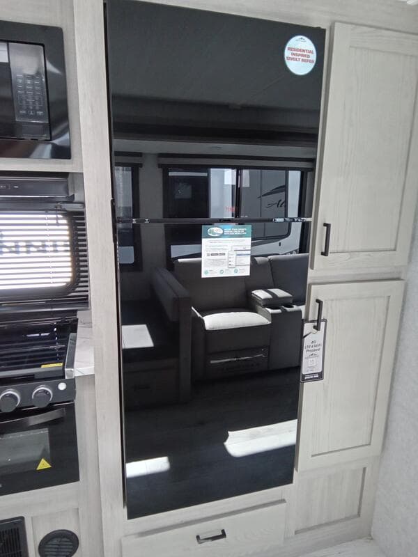 2025 East to West 2025 East to West Alta - thumbnail 17