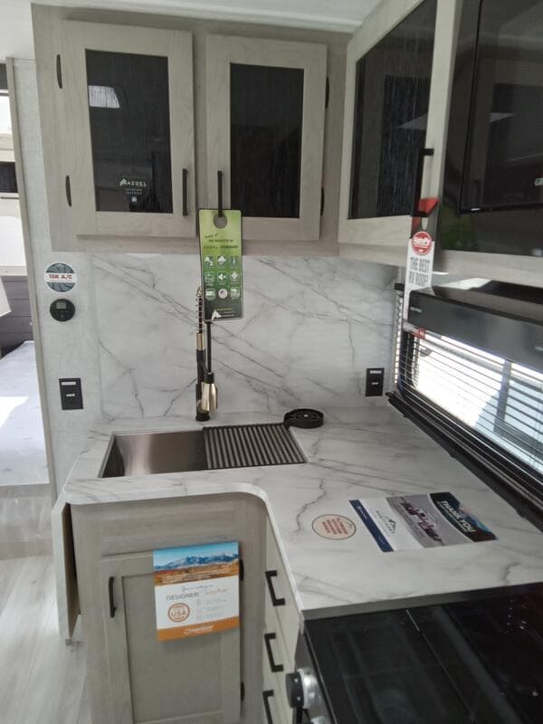 2025 East to West 2025 East to West Alta - thumbnail 19