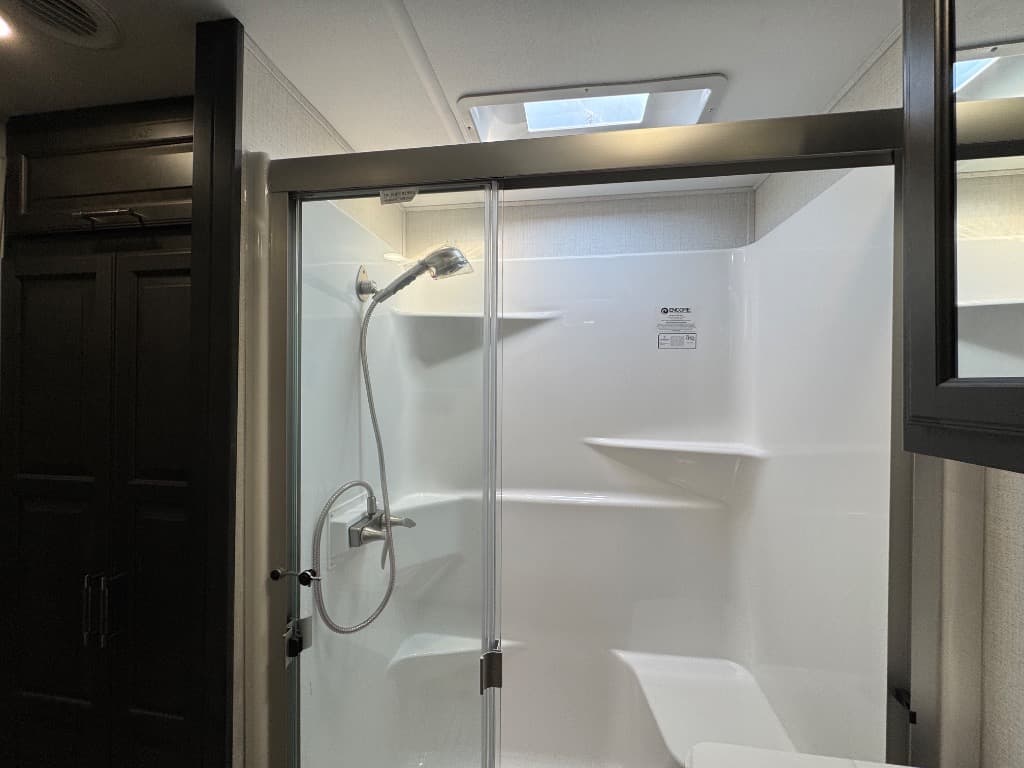 2025 Keystone RV 2025 Keystone RV Alpine - thumbnail 27