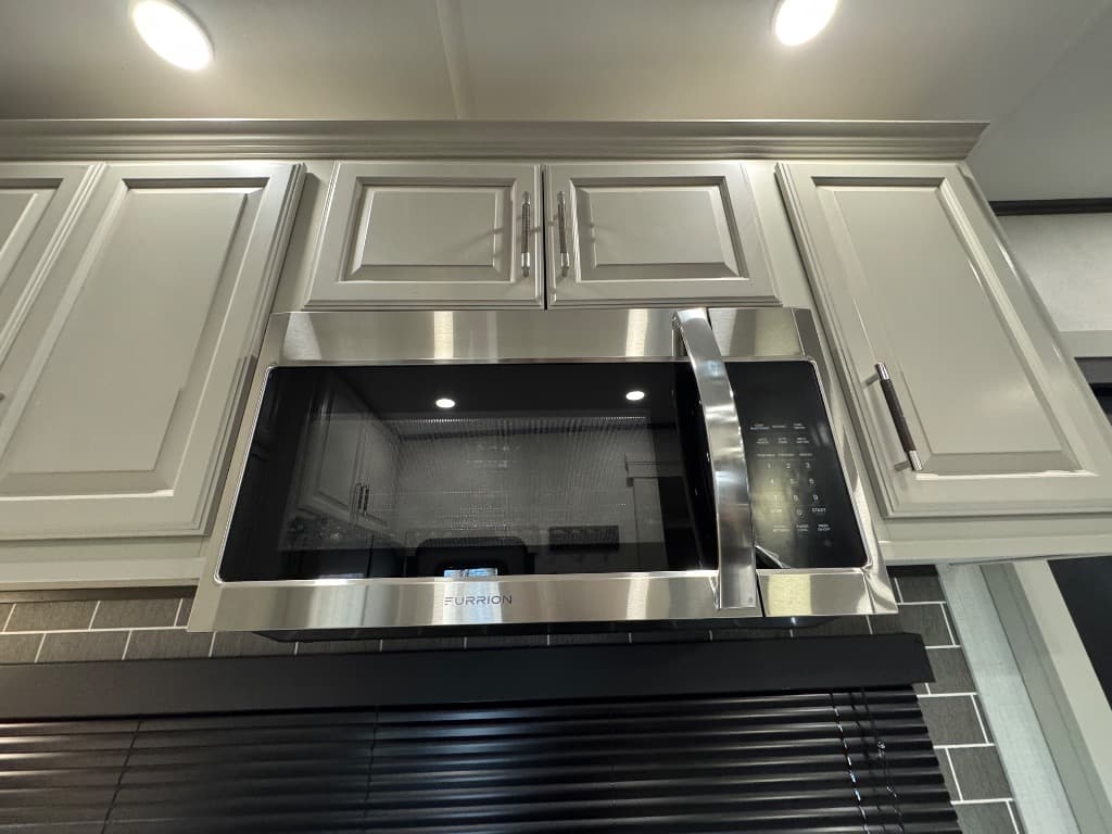 2025 Keystone RV 2025 Keystone RV Alpine - thumbnail 19