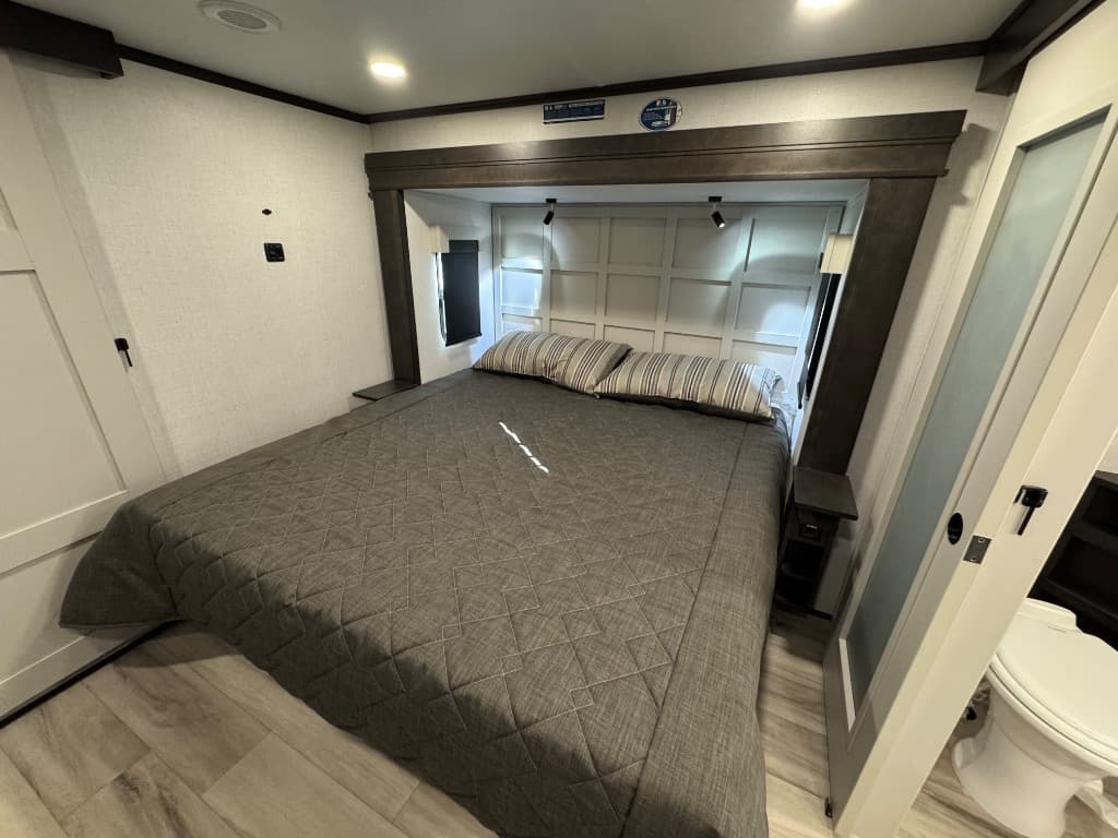 2025 Keystone RV 2025 Keystone RV Alpine - thumbnail 27