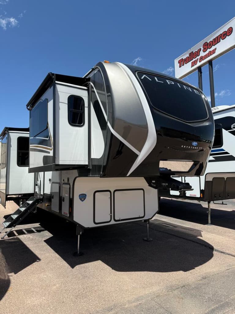 2025 Keystone RV Alpine 3712KB