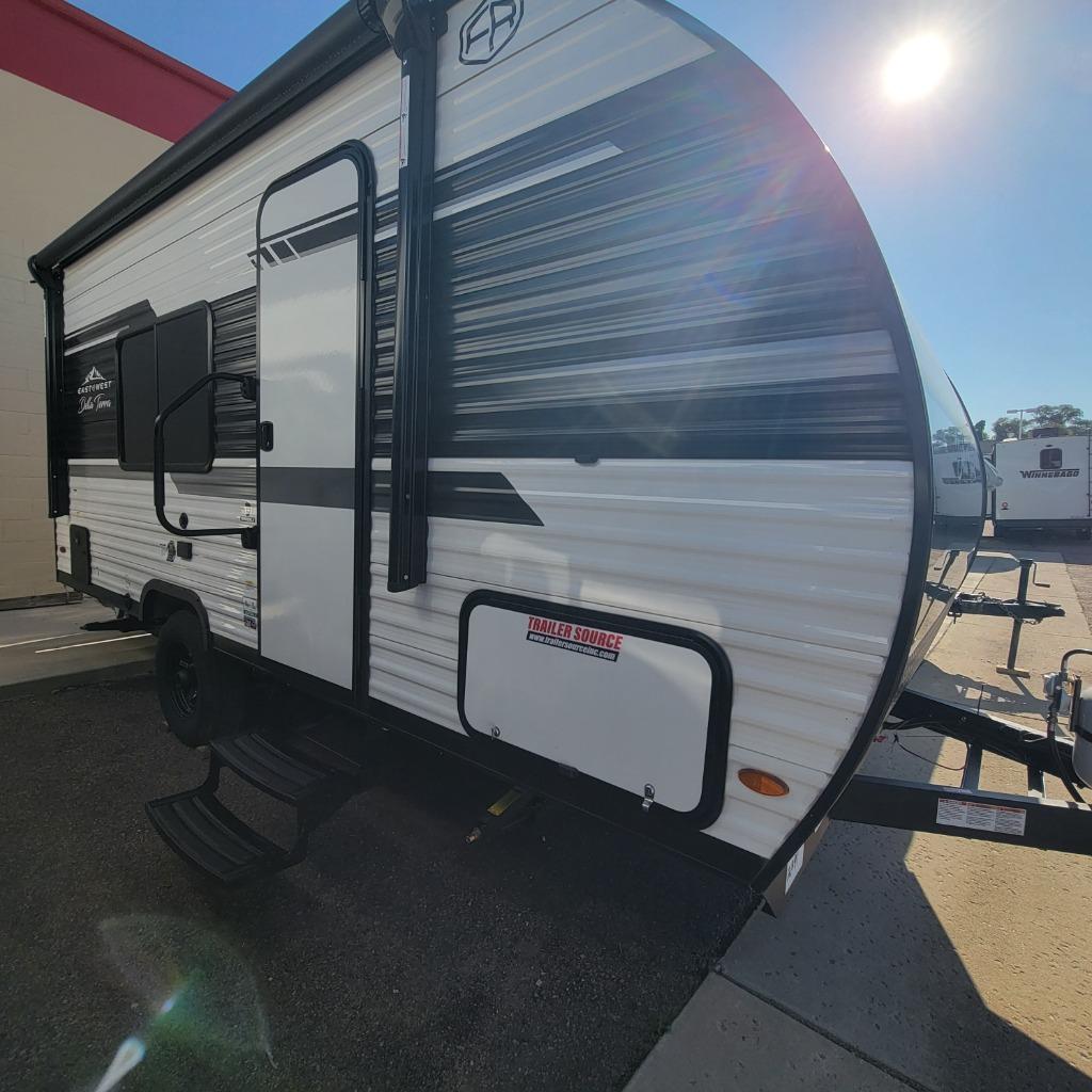 2025 East to West Della Terra 160RBSLE