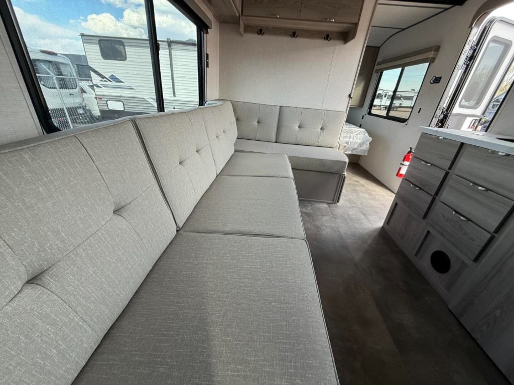 2025 Forest River 2025 Forest River Salem - thumbnail 8