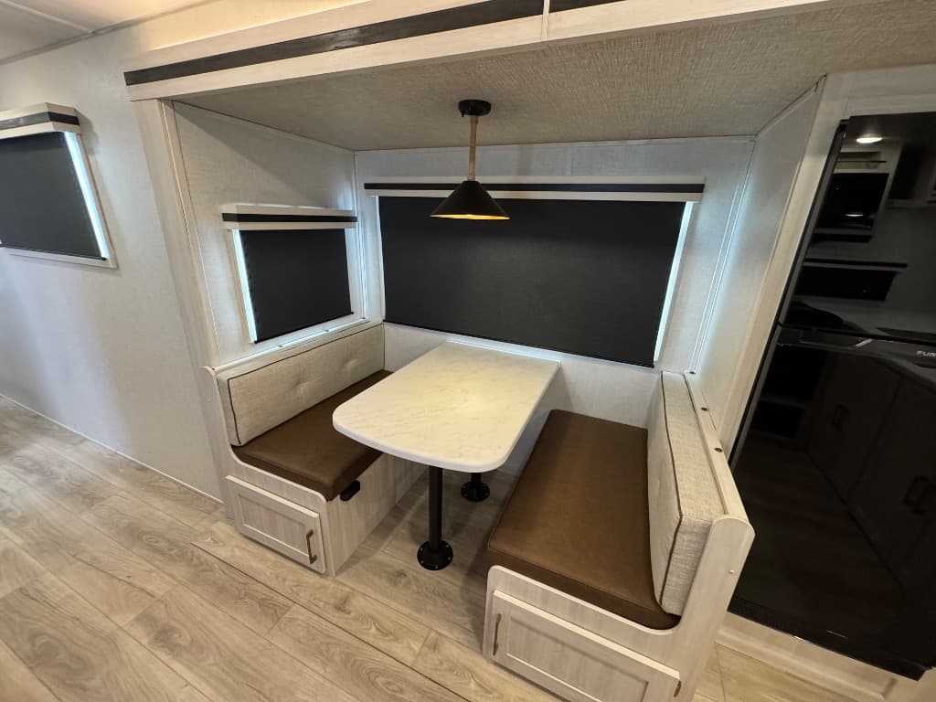 2025 Forest River 2025 Forest River Surveyor Legend - thumbnail 15